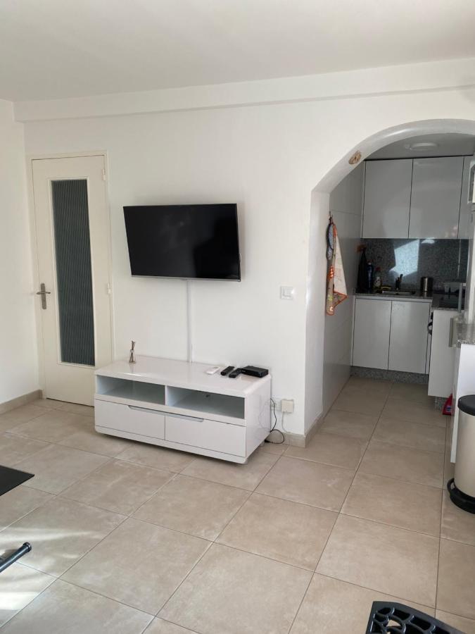 Agreable 2 Pieces En Ville Comme A La Campagne Nice Extérieur photo